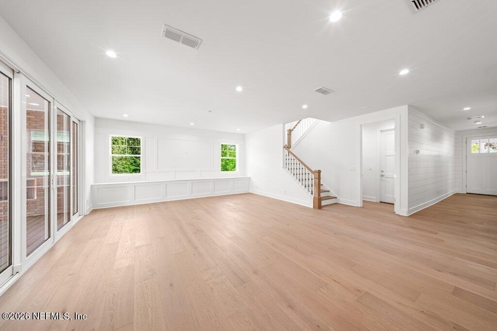 397 Plaza - Photo 14