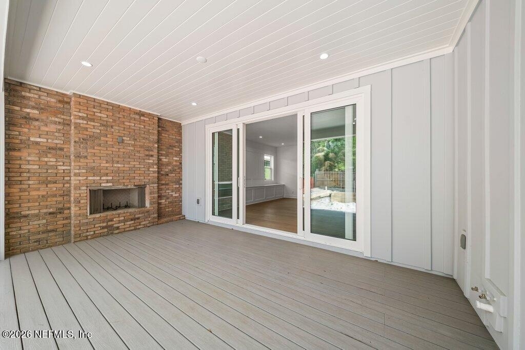 397 Plaza - Photo 37