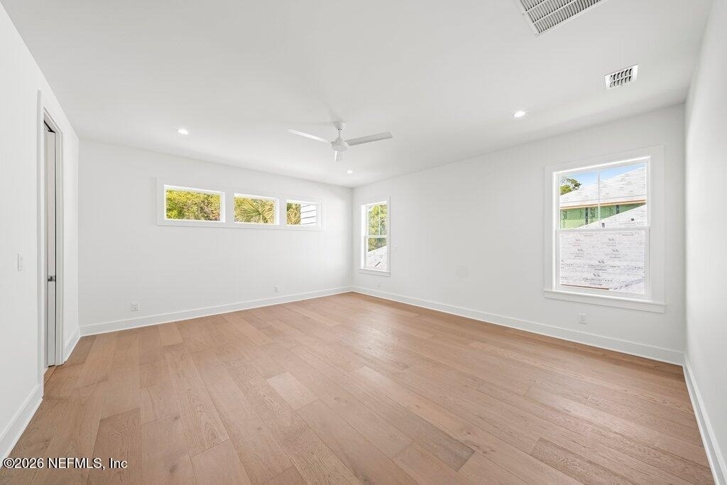 397 Plaza - Photo 22