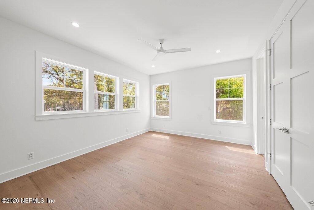 397 Plaza - Photo 31