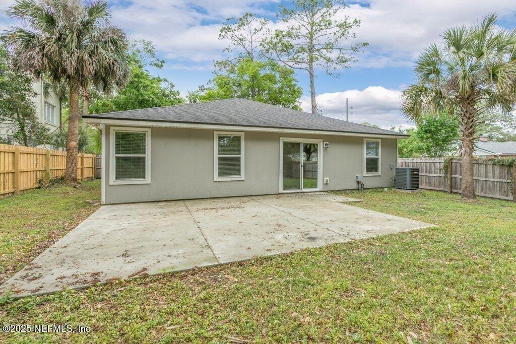 2235 Bayview Road - Photo 37