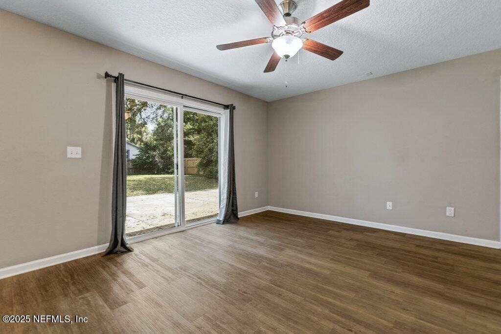 2235 Bayview Road - Photo 13