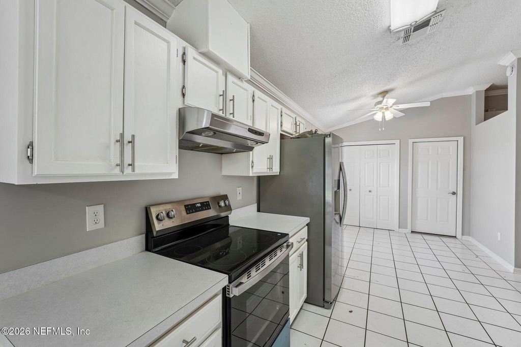 1219 Stern Way - Photo 12
