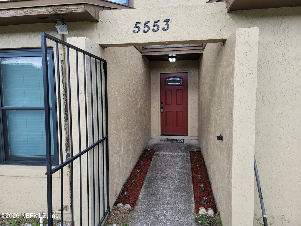 5553 Greatpine Lane S - Photo 1