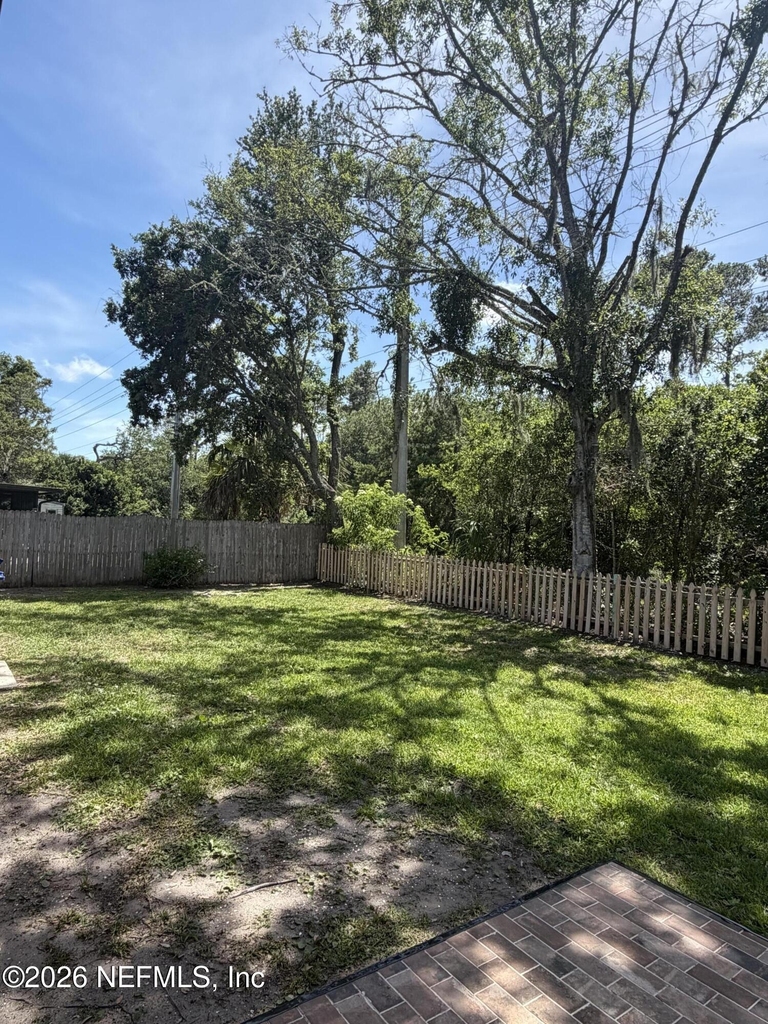 7 Cobia Street - Photo 4