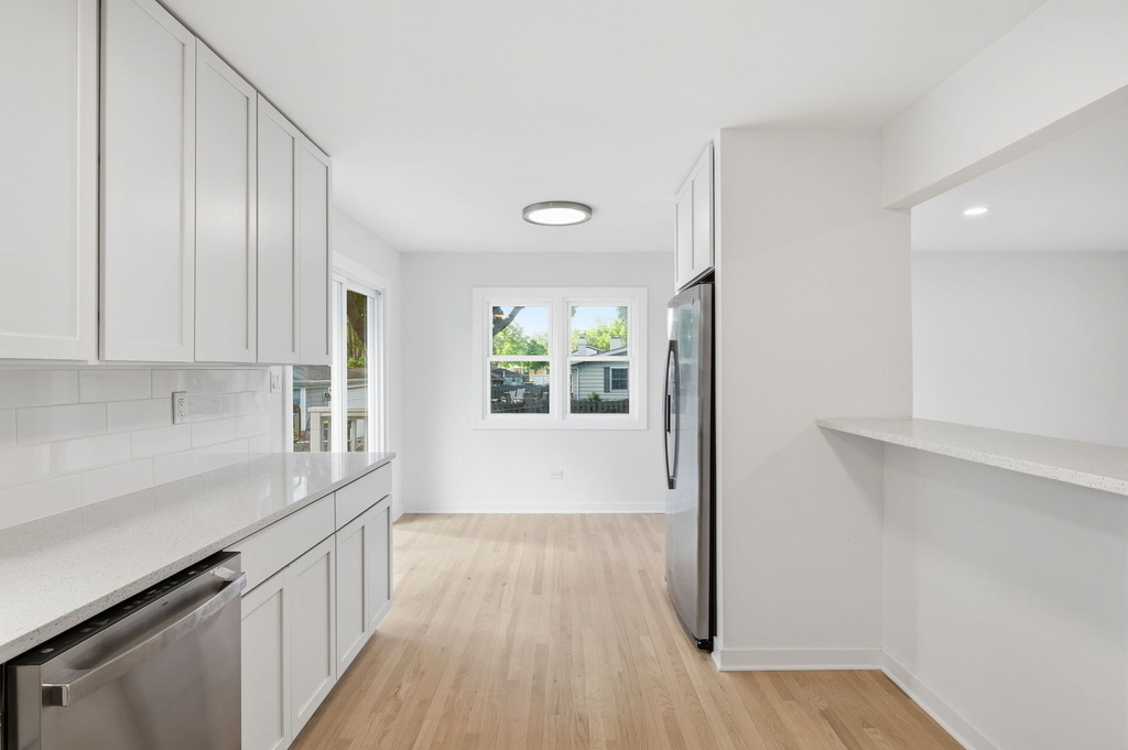 1019 Kim Place - Photo 6
