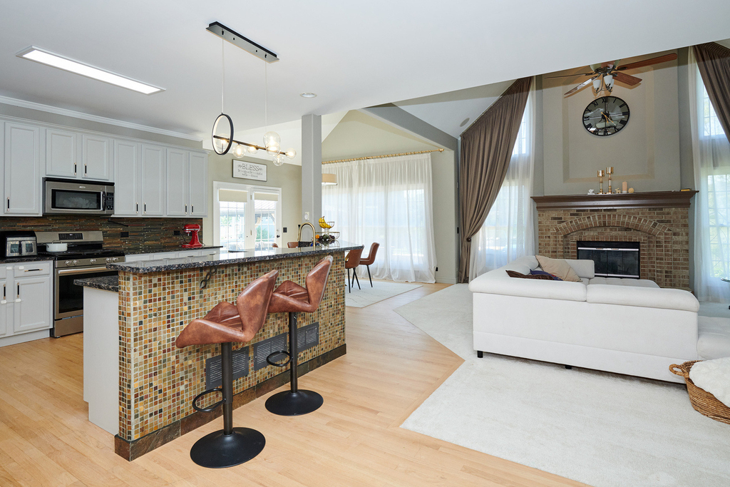 26300 W Chatham Drive - Photo 16