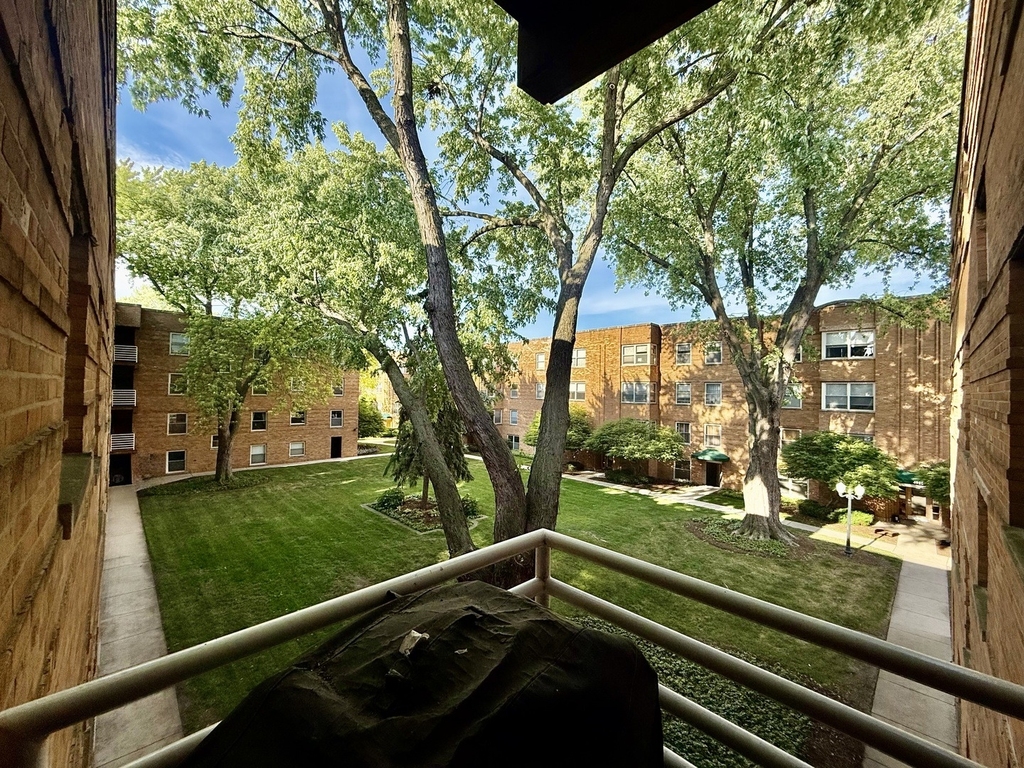 4915 N Wolcott Avenue - Photo 11