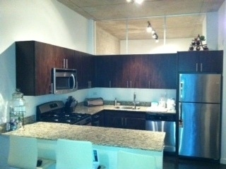 235 W Van Buren Street - Photo 10