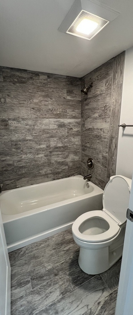 2303 Holiday Terrace Court - Photo 8