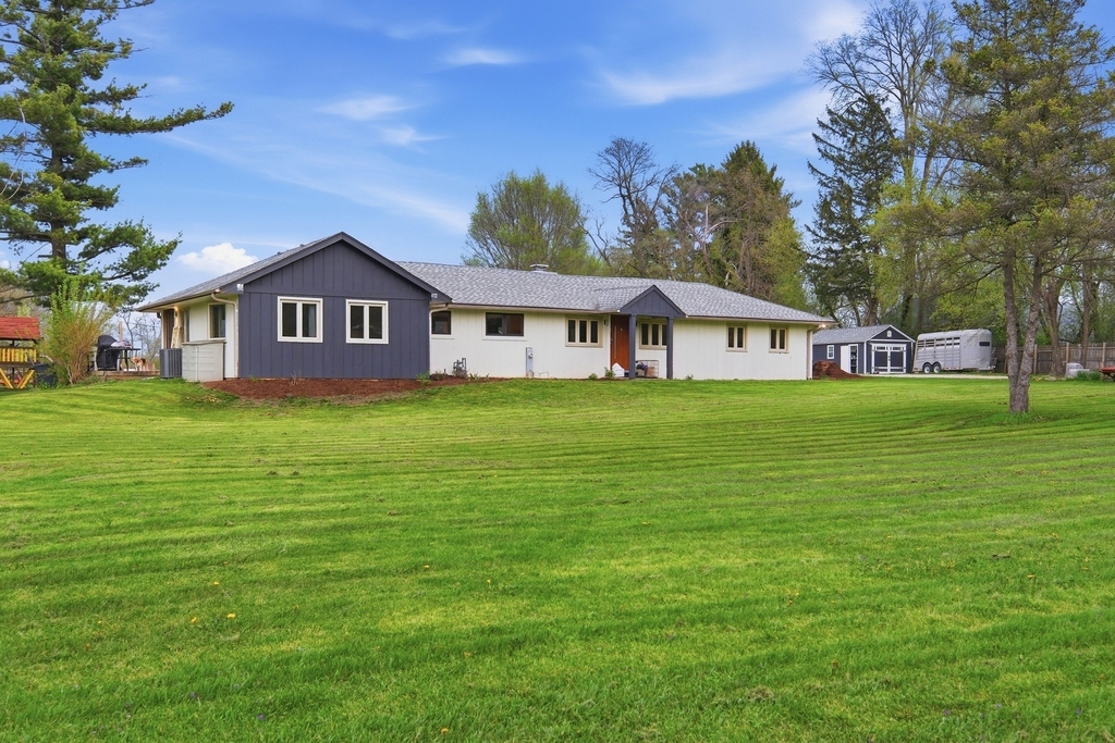 25848 W Scott Road - Photo 1