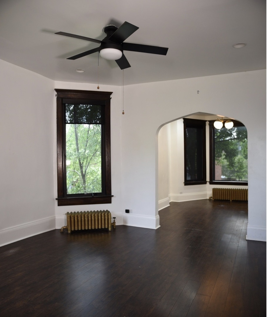1305 S Spaulding Avenue - Photo 1