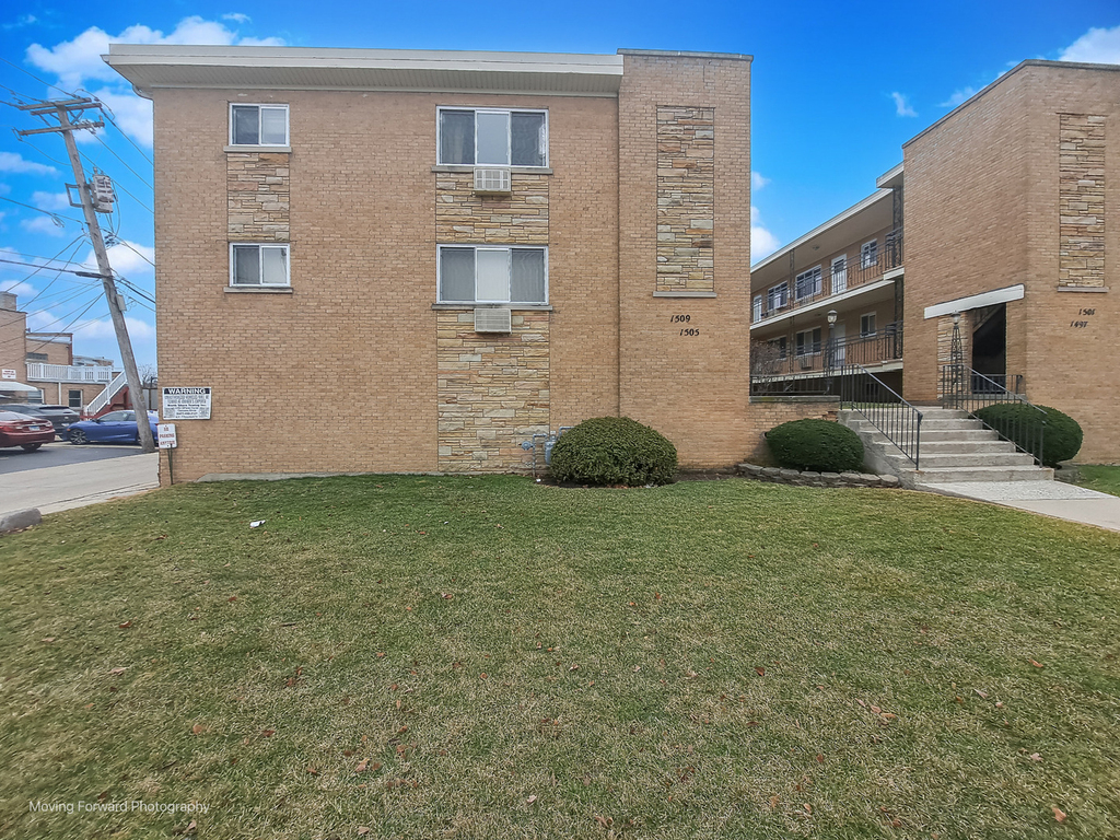 1509 Brown Street - Photo 2