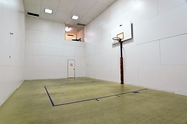 211 E Ohio Street - Photo 21