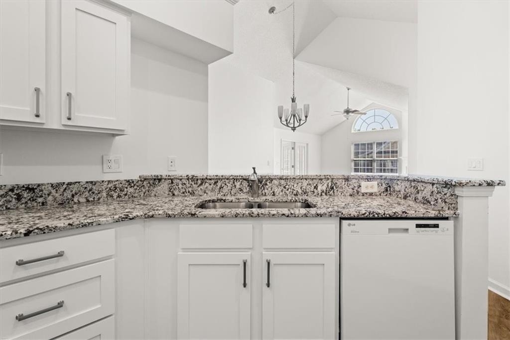 1305 Village Lane - Photo 12