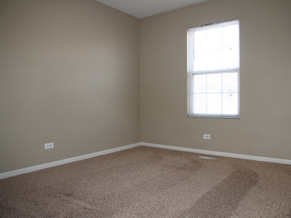 207 Springbrook Trail S - Photo 8