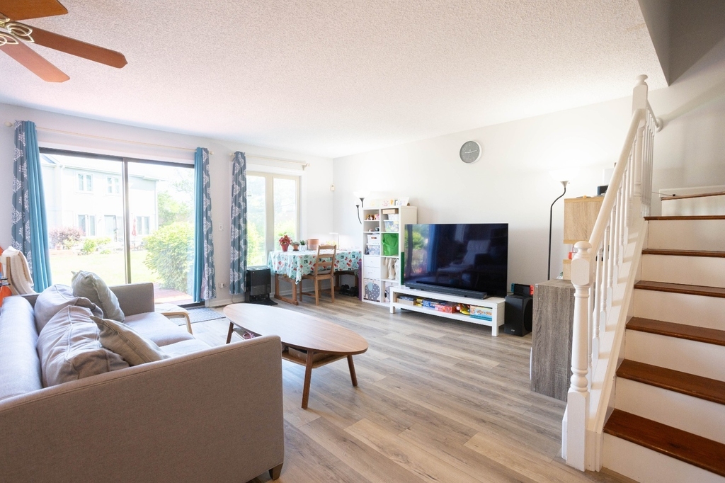 296 Tanager Court - Photo 1