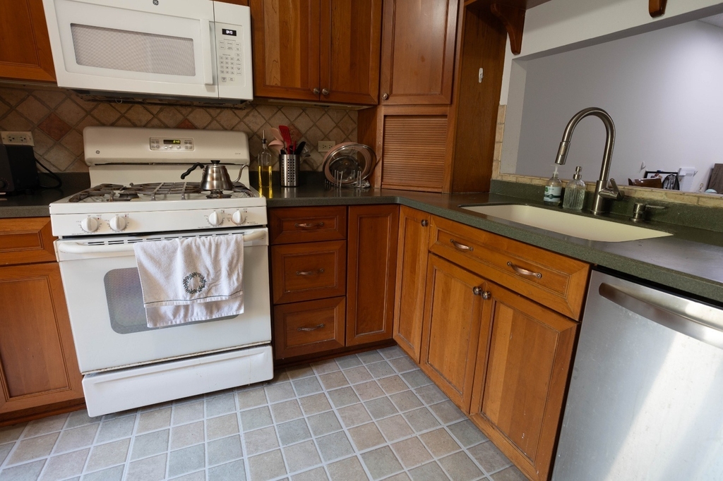296 Tanager Court - Photo 4