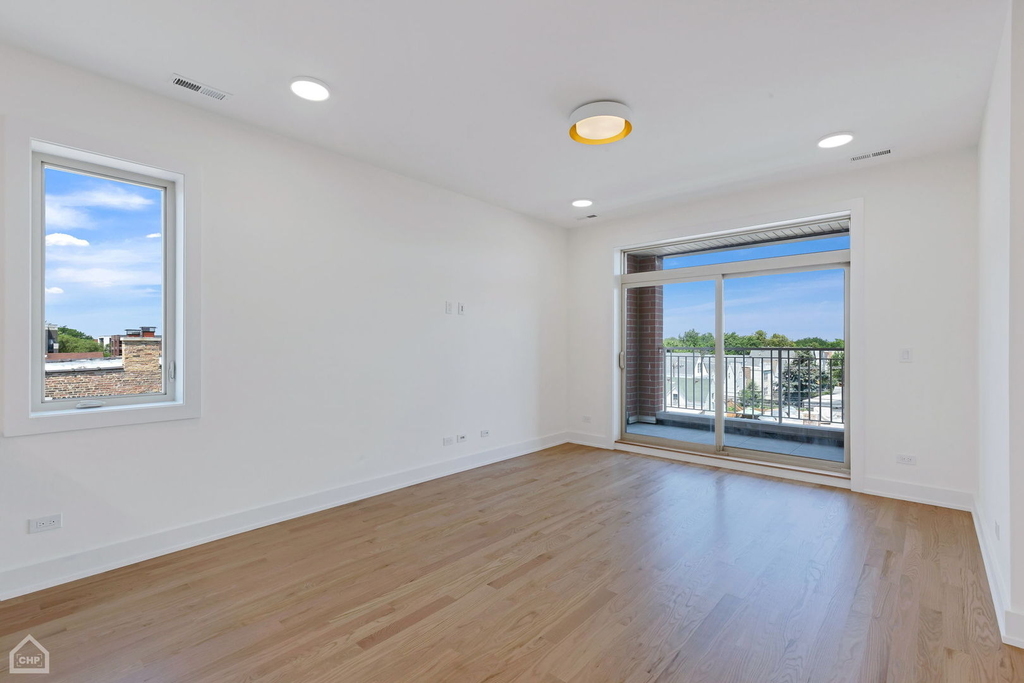 3545 W Belmont Avenue - Photo 5