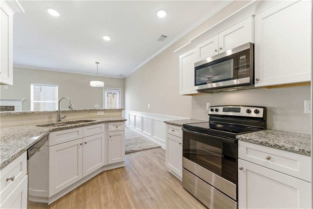 231 Eva Way Ne - Photo 11
