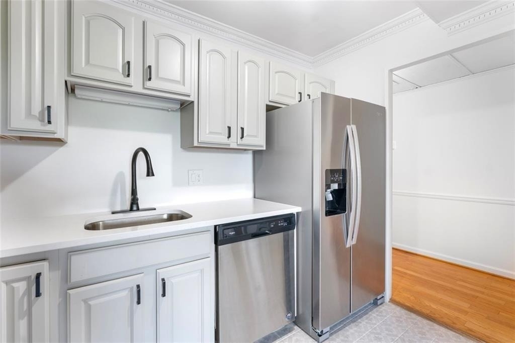 2965 Pharr Court South Nw - Photo 3