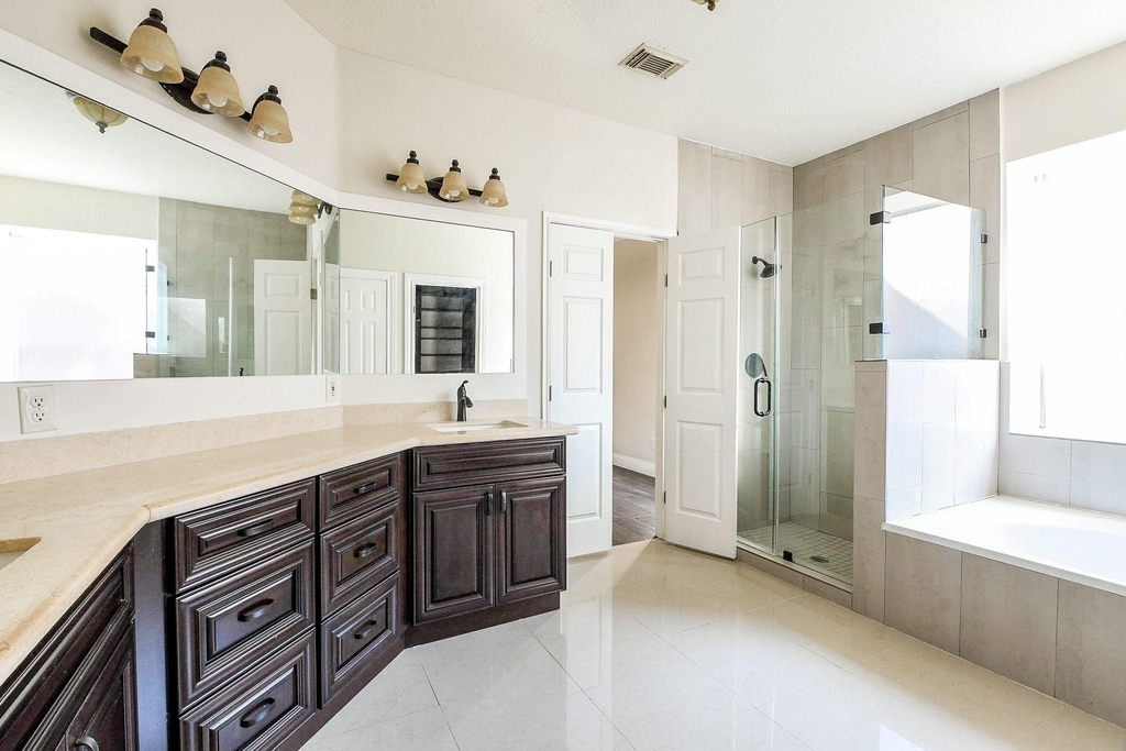 4111 Clubhollow - Photo 18