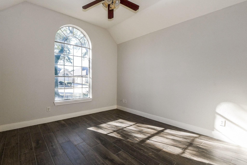 4111 Clubhollow - Photo 24