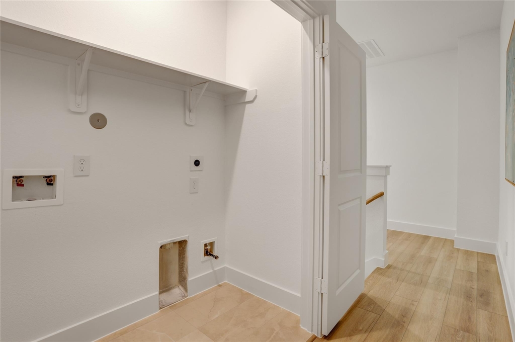 9604 Burden Street - Photo 19