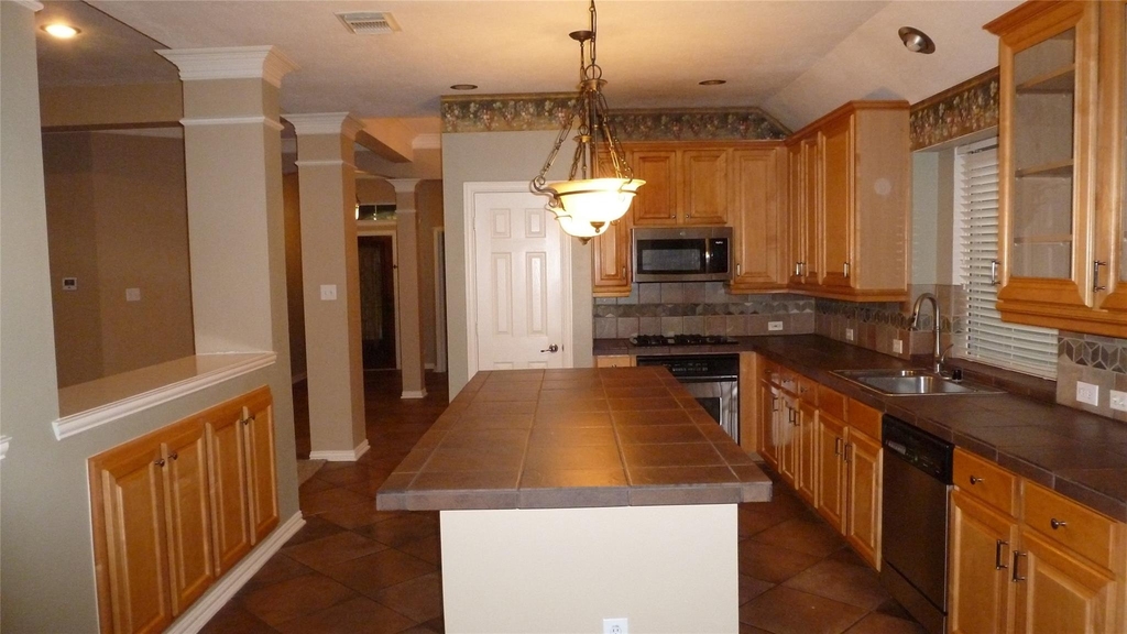 4823 Cypress Spring Drive - Photo 10