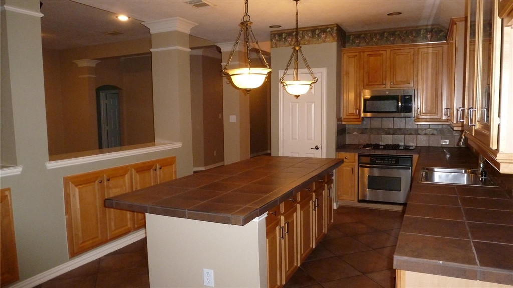 4823 Cypress Spring Drive - Photo 11