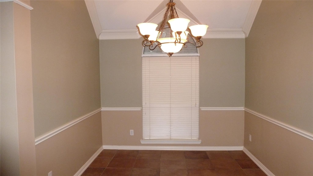 4823 Cypress Spring Drive - Photo 4