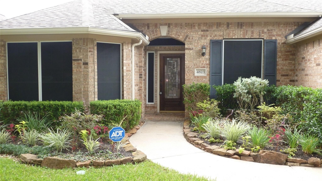 4823 Cypress Spring Drive - Photo 2