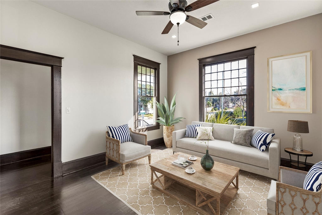 3902 Bernardo De Galvez - Photo 5