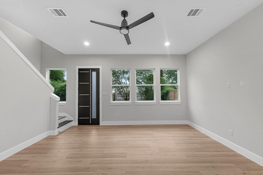 2347 Knoblock - Photo 11