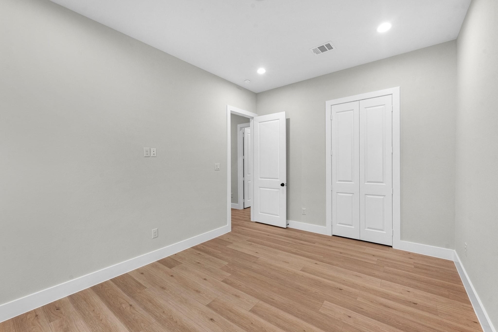 2347 Knoblock - Photo 20