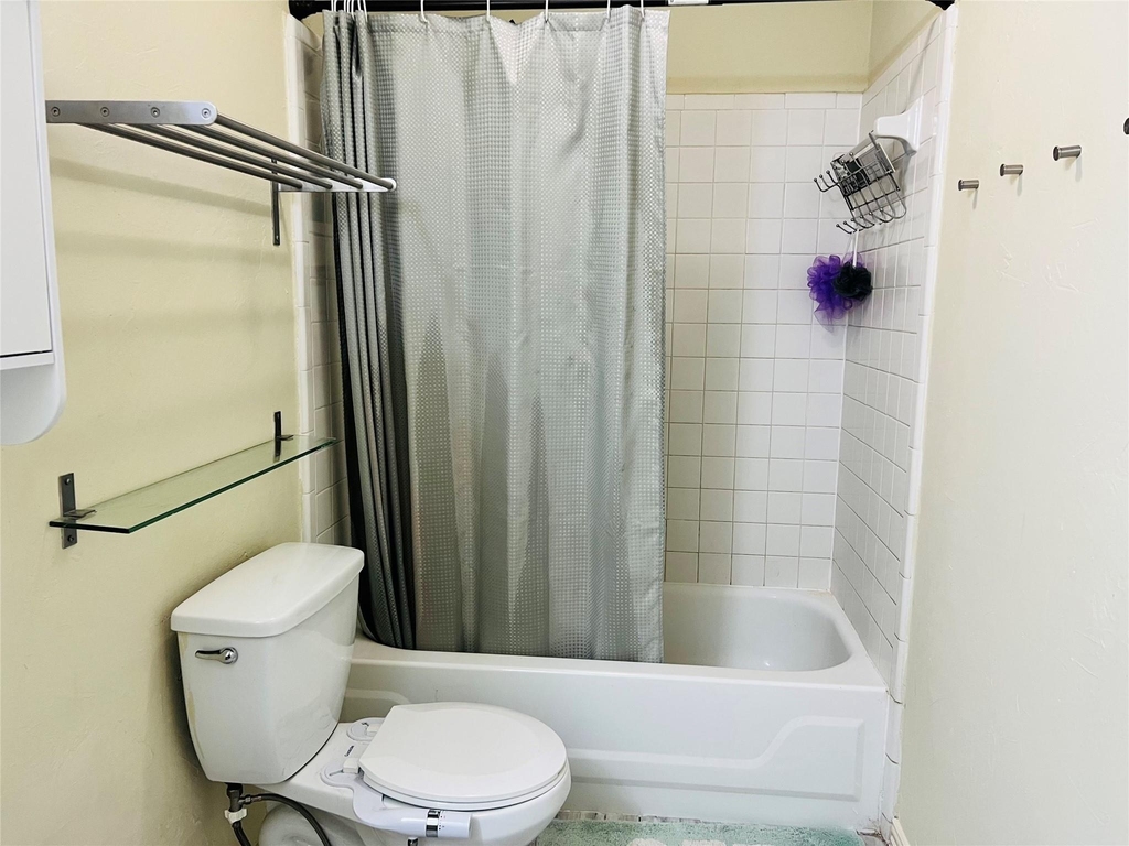 2120 El Paseo Street - Photo 8