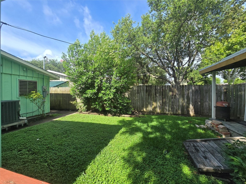 308 Mackeral Street - Photo 20