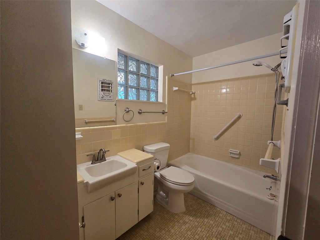 308 Mackeral Street - Photo 7
