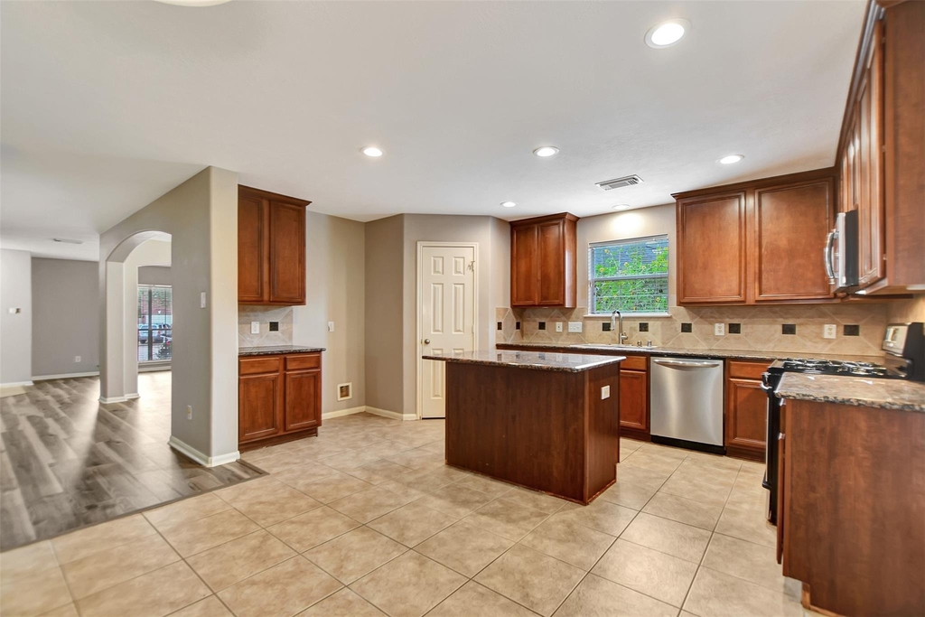 5410 Spring Oak Drive - Photo 15