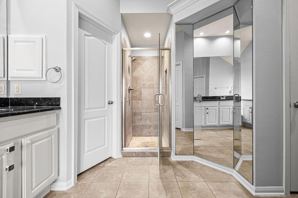 802 Floriencia Street - Photo 22