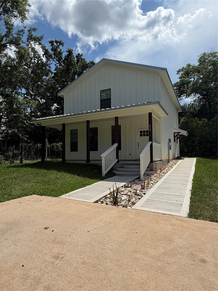 408 Mary Avenue - Photo 1