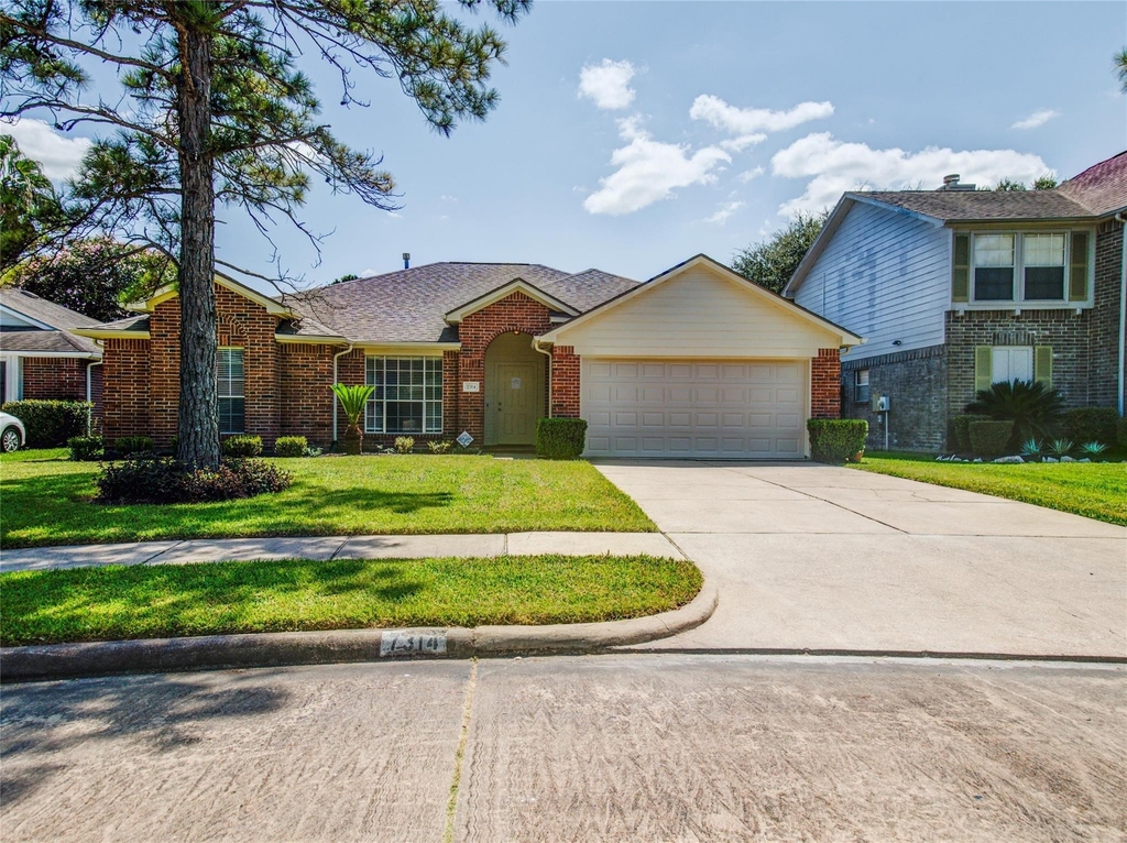 7314 Tara Drive - Photo 0