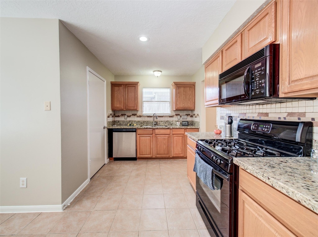 7314 Tara Drive - Photo 11