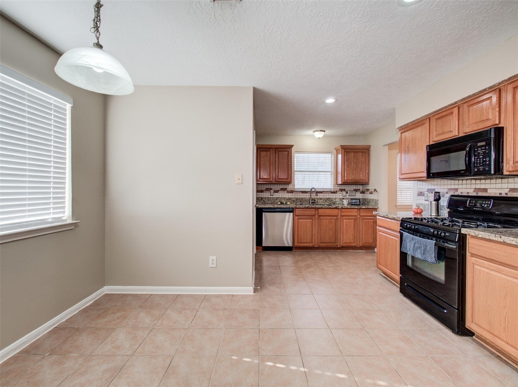 7314 Tara Drive - Photo 8