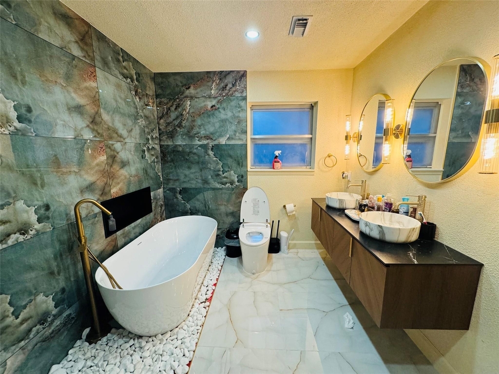 23230 Canyon Lake Drive - Photo 9