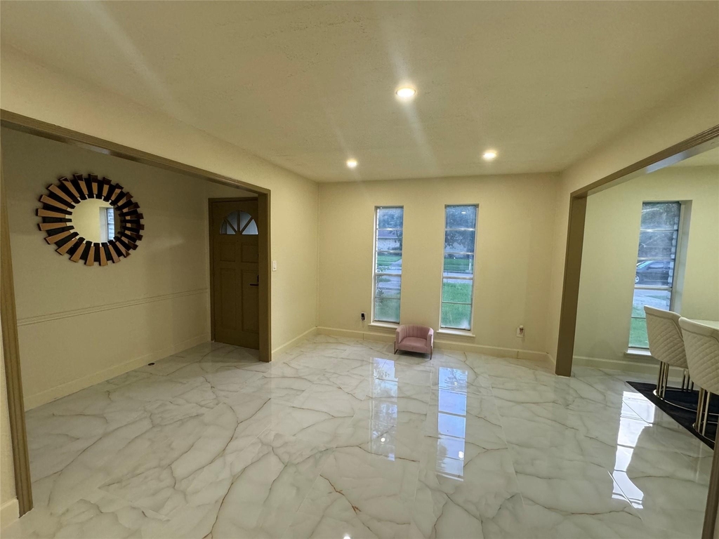 23230 Canyon Lake Drive - Photo 5