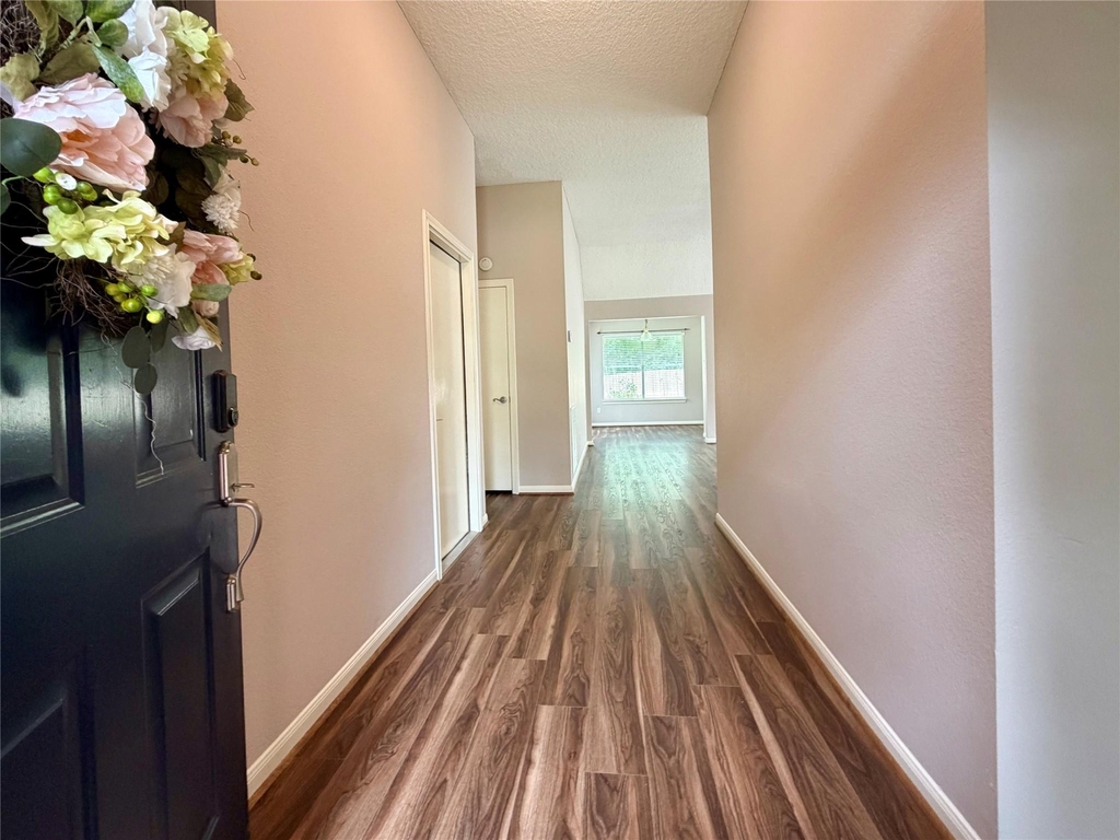 4006 Hunnington Drive - Photo 5