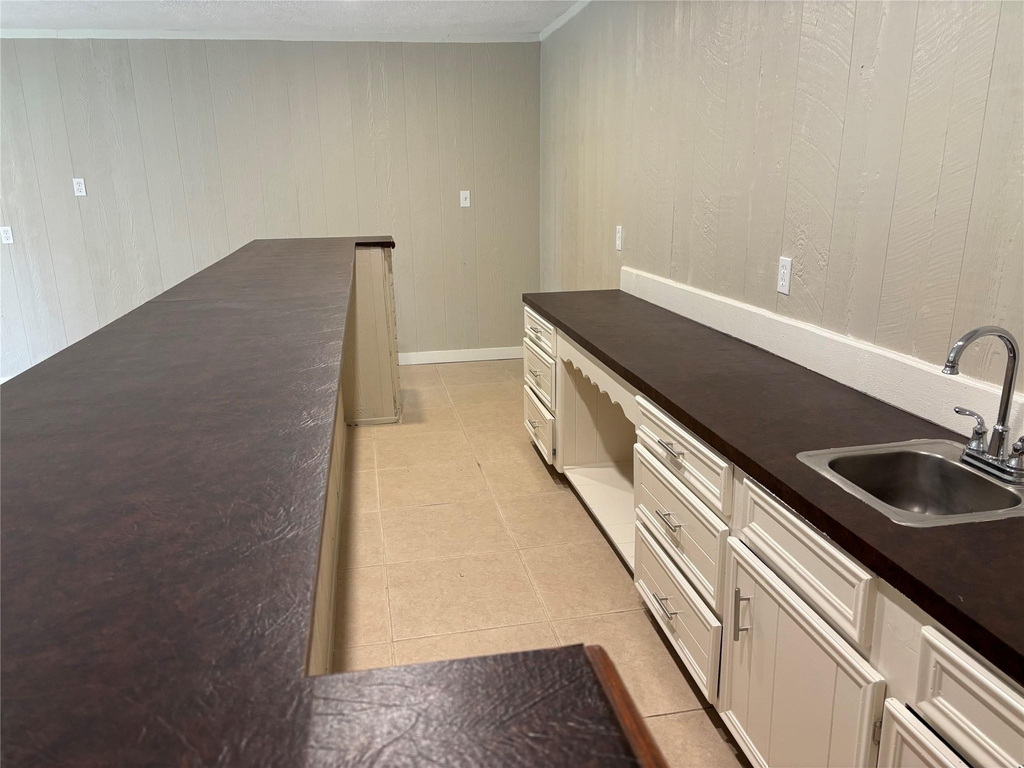 8049 Forest Hills Drive - Photo 20