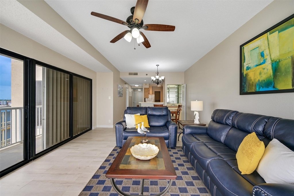 7700 Seawall Boulevard - Photo 11