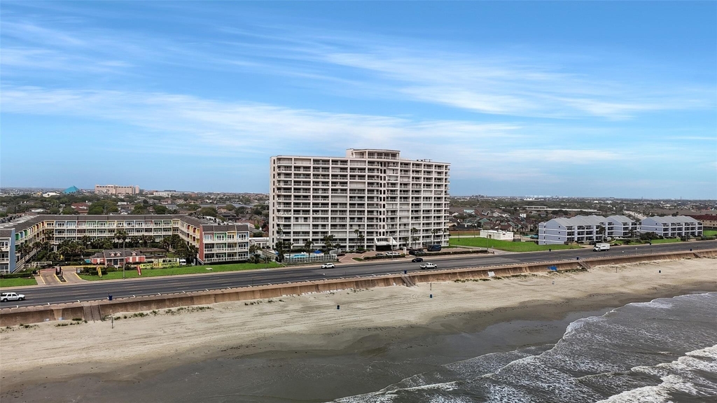 7700 Seawall Boulevard - Photo 35